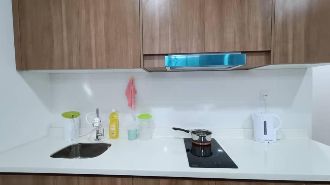 페탈링자야 Pacific Towers Star Seksyen 13 Pj Jaya One Parking Pool Kitchen 아파트 외부 사진