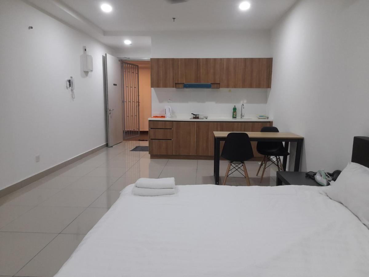 페탈링자야 Pacific Towers Star Seksyen 13 Pj Jaya One Parking Pool Kitchen 아파트 외부 사진