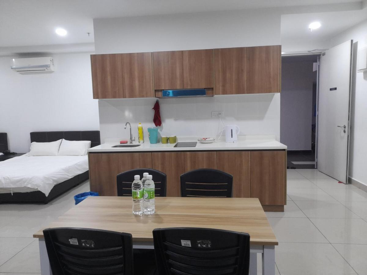 페탈링자야 Pacific Towers Star Seksyen 13 Pj Jaya One Parking Pool Kitchen 아파트 외부 사진