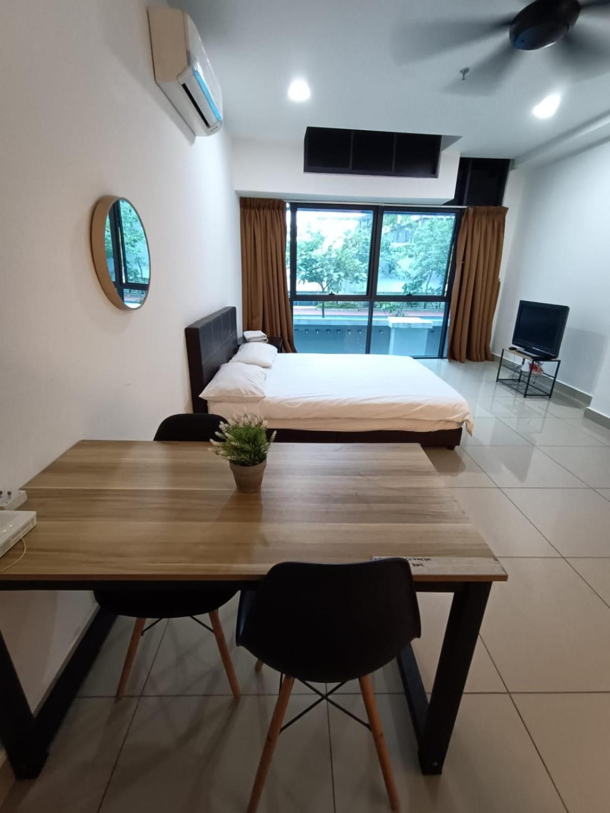 페탈링자야 Pacific Towers Star Seksyen 13 Pj Jaya One Parking Pool Kitchen 아파트 외부 사진