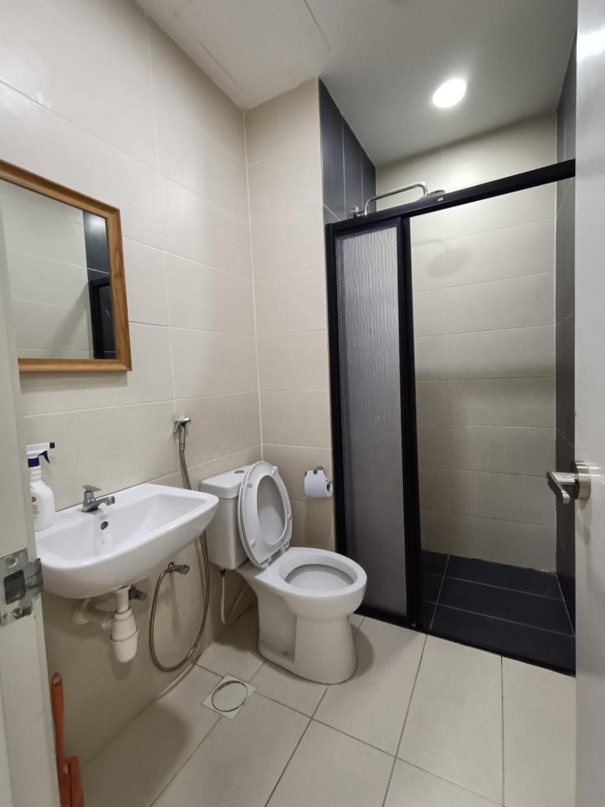 페탈링자야 Pacific Towers Star Seksyen 13 Pj Jaya One Parking Pool Kitchen 아파트 외부 사진
